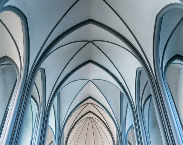 레이캬비크, 아이슬란드의 그리스도의 대성당 내부 - cathedral gothic style indoors church 뉴스 사진 이미지