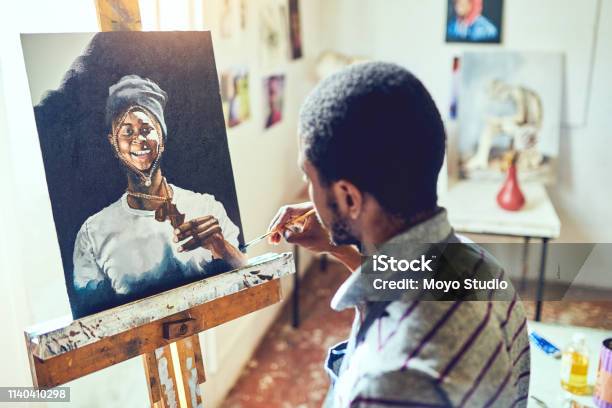 La Pintura Es Poesía Visual Foto de stock y más banco de imágenes de Afrodescendiente - Afrodescendiente, Arte, Oficio artístico