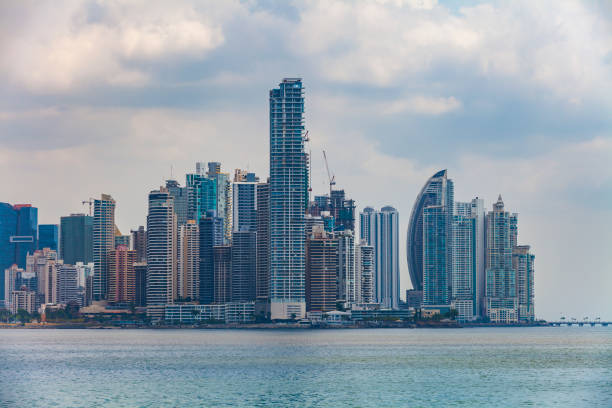 istock panama city skyline, panama 1140410491