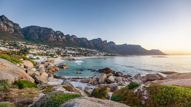 istock Cape Town Camps Bay Sunset Panorama 1140446099
