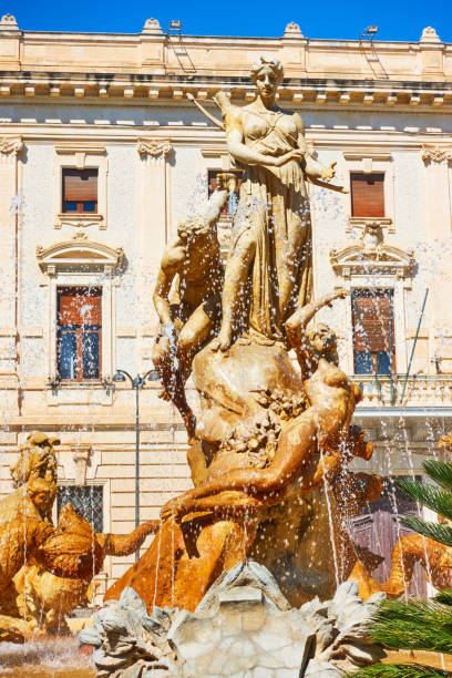 istock Fountain of Diana in Syracuse 1140452555