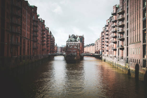 istock Hamburg landmark Water Castle 1140471624