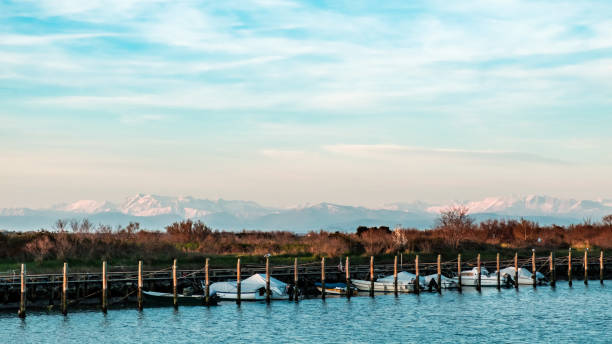 istock Spring sunset in the lagoon of Grado 1140541826