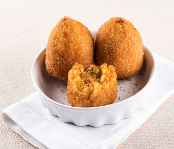 istock Arancini di Sicilia or fried stuffed rice balls 1140547163