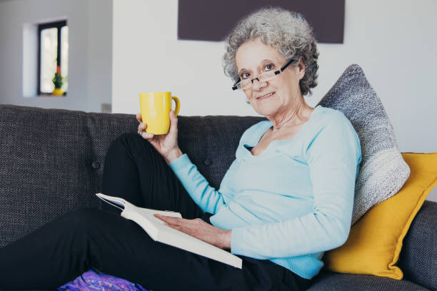 istock Positive elderly lady suffering from knee disease 1140552602