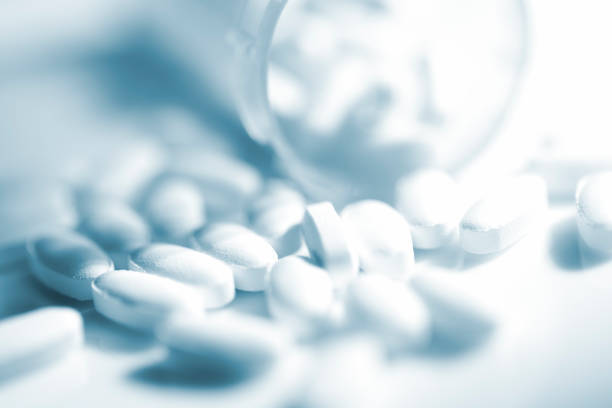 処方薬 - pill medicine capsule excess ストックフォトと画像