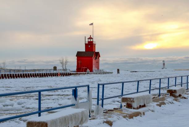 istock Michigan Big Red lighthouse in winter 1140687182