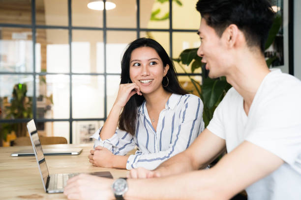 istock Asian young people business meeting 1140738952