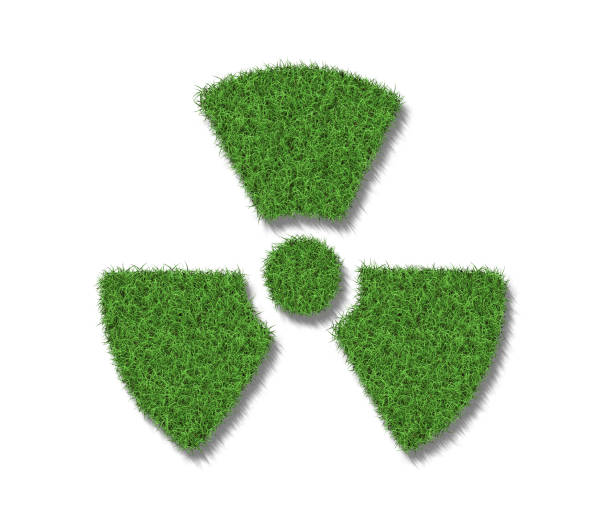 símbolo da radioactividade feito da grama - environment risk nuclear power station technology - fotografias e filmes do acervo
