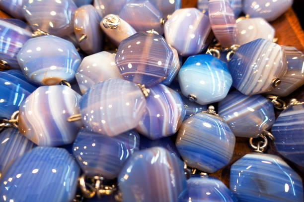Precious and semiprecious mineral stones