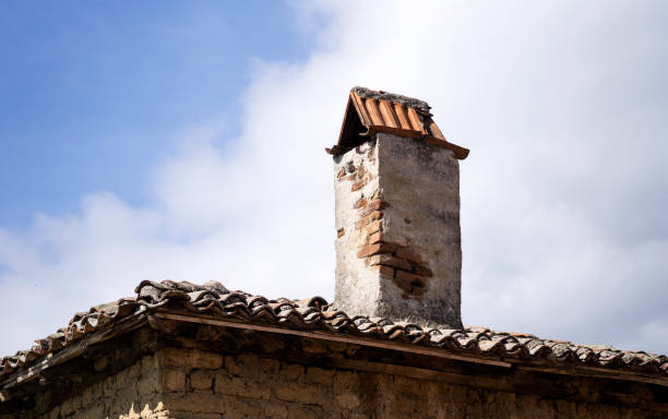 istock old house and chimney 1140807351