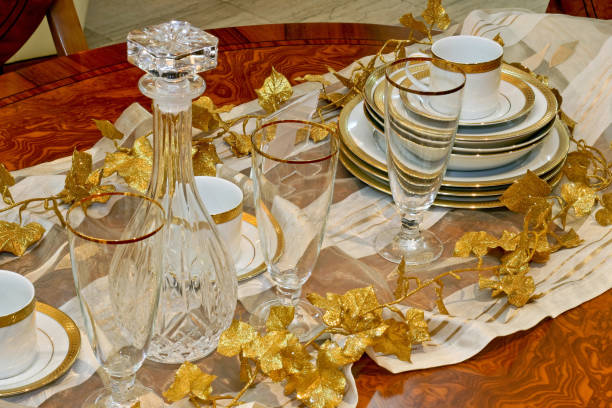 istock Crockery and glass 1140811164
