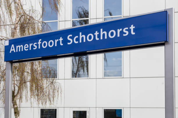 istock Amersfoort Scotland railway station Perron 1140831656