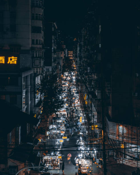 istock Wuhan Night market 1140852713