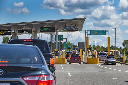 Busy border crossing at US/Canada Border, Peace Arch, Washington state, USA