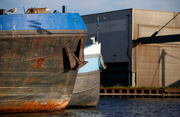istock Recycling of old ships 1140877948