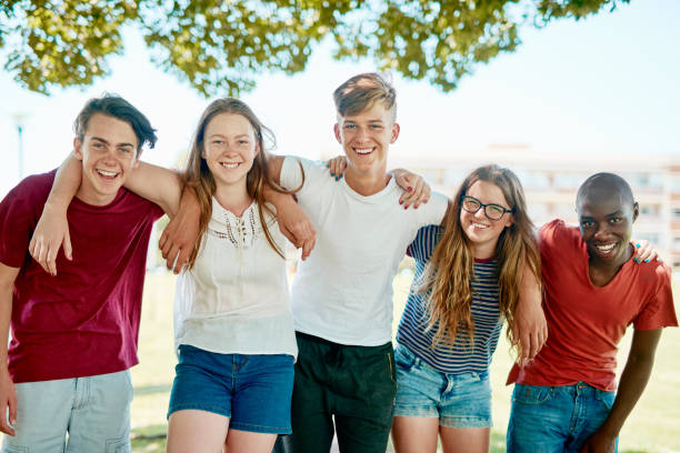istock Friends like family 1140903996