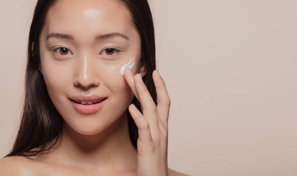 istock She enjoys her beauty regime 1140941761