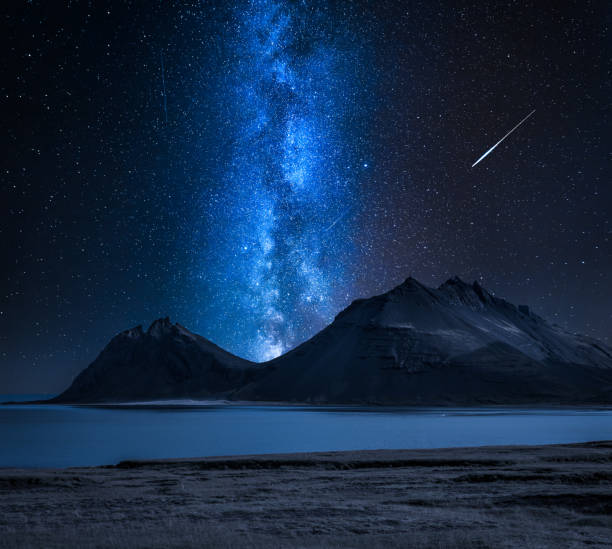 Sea of Stars on X: some say the mountain trail is more beautiful at night / X