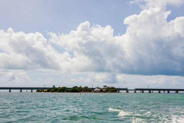 istock Seven Mile Bridge in Florida Keys 1141004103