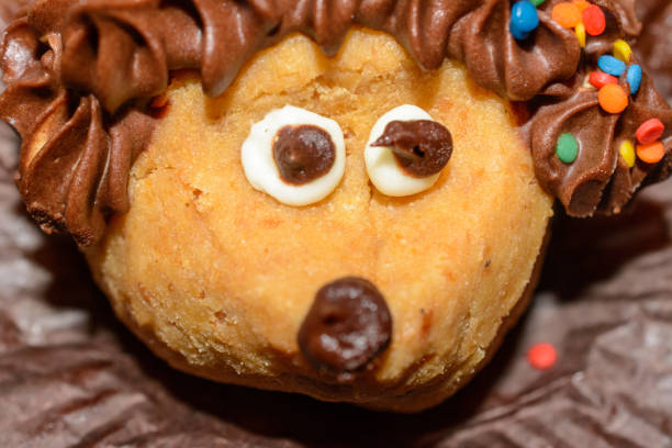 istock Cookies in the form of amusing muzzles. Funny smiley. 1141060758