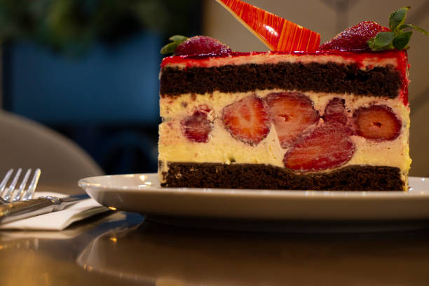 istock Strawberry and Chocolate Cake 1141065280