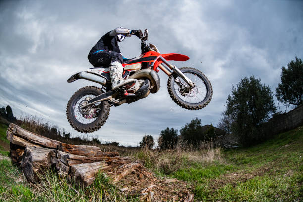istock Enduro bike rider 1141086778