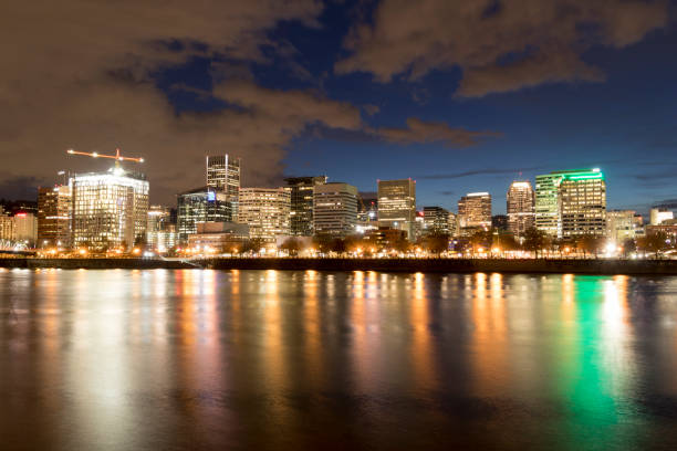 istock Downtown Portland Oregon at night. 1141086831