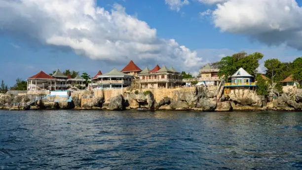 cliff side villas in Negril Jamaica with caves