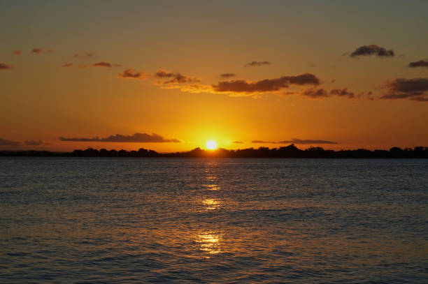 Sunset on the Guaiba lake Beauty sunset on Guaiba lake / Porto Alegre RS porto alegre stock pictures, royalty-free photos & images