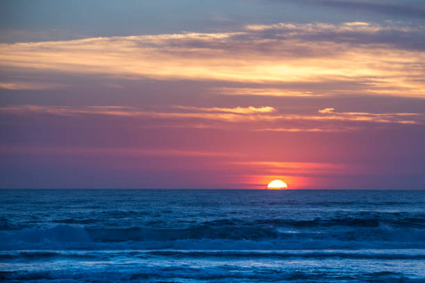 istock Sunrise at sea 1141215665