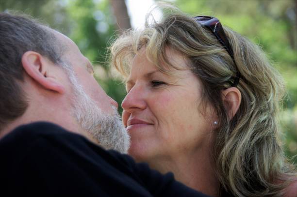 istock Kissing couple 1141303661