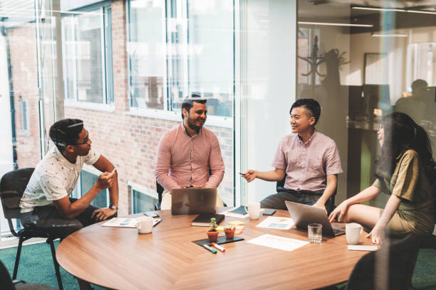 istock Discussing crowdfunding for innovation in business. 1141304803