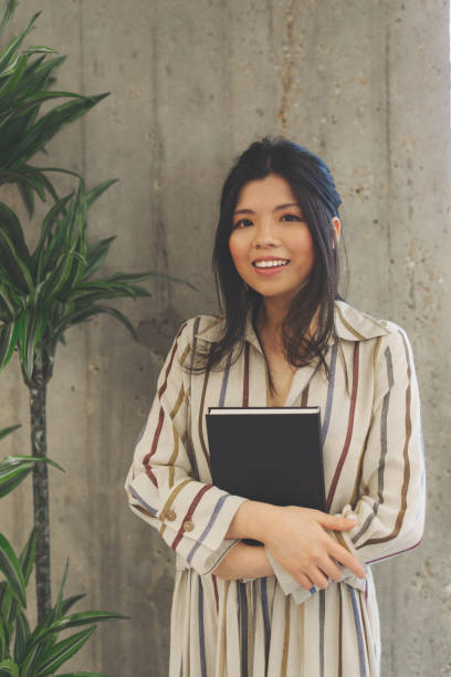 istock Millennial Chinese businesswoman 1141305046
