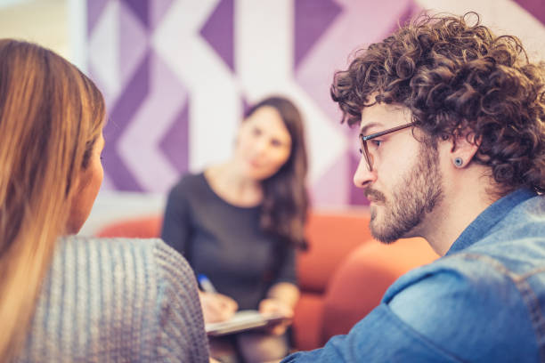 istock Pregnant female counsellor 1141317719