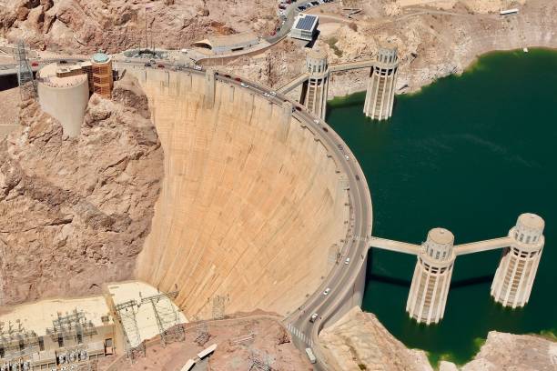 istock HOOVER DAM AERIAL 1141323832