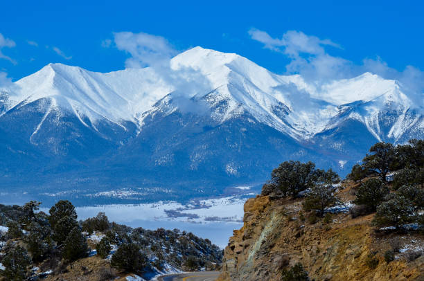 istock Snow capped Mountain peaks in Colorado 1141328697