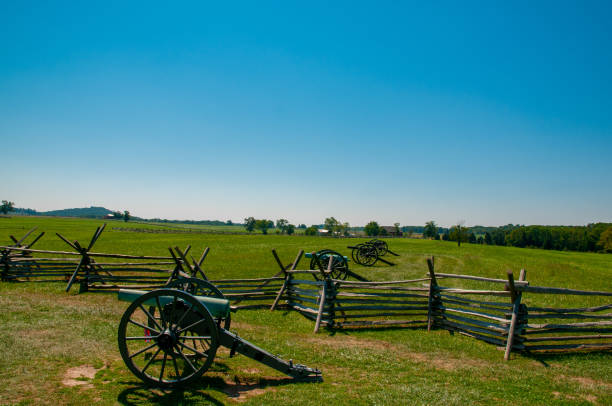 konfederackie cannon seminary ridge - american civil war battle conflict gettysburg national military park zdjęcia i obrazy z banku zdjęć