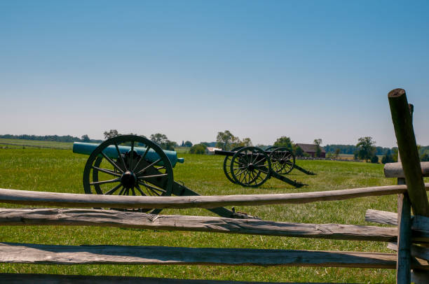 istock Confederate Cannon Seminary Ridge 1141352448