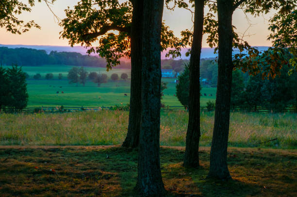 zachód słońca w gettysburgu - american civil war battle conflict gettysburg national military park zdjęcia i obrazy z banku zdjęć