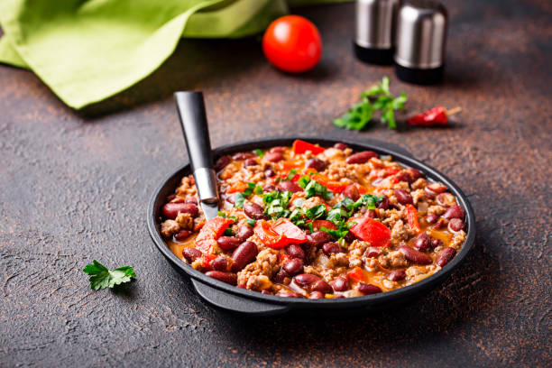 istock Traditional Mexican dish chili con carne 1141426018