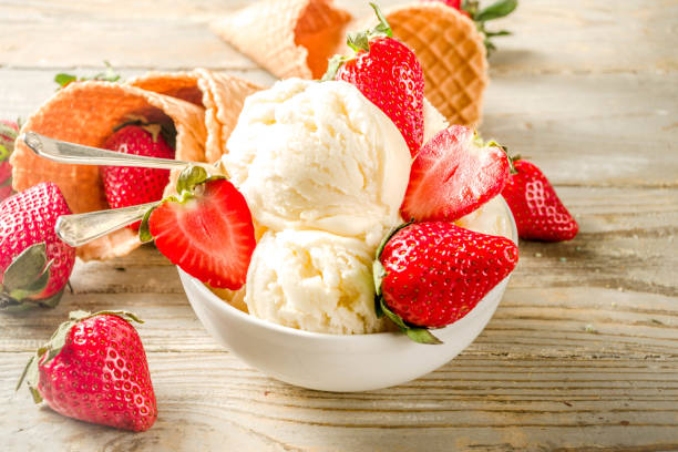 istock Strawberry vanilla ice cream 1141429038
