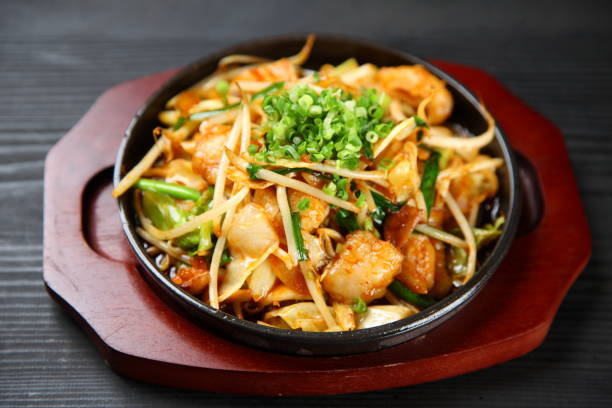 istock Stir-fried Beef Entrails And Vegetables 1141442832