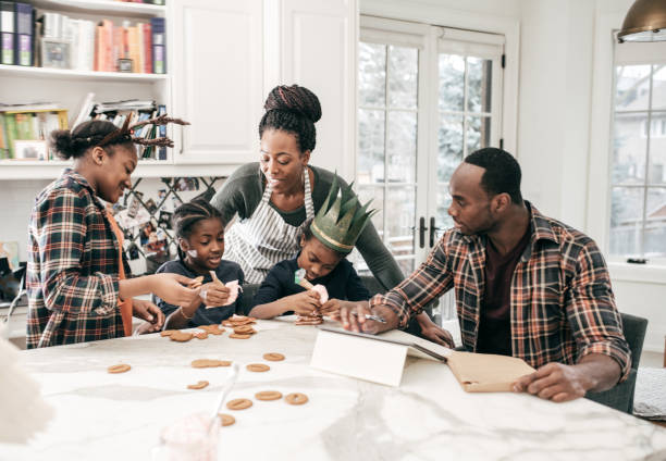 istock Celebrating birthday with the family 1141446191