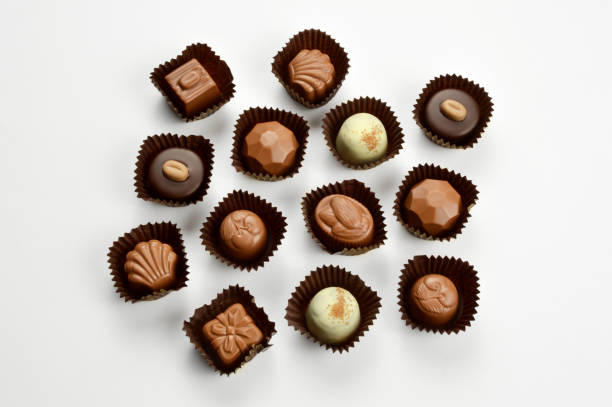 doces de chocolate misturados - 3097 - fotografias e filmes do acervo