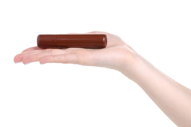 istock vial marker iodine in hand 1141482567
