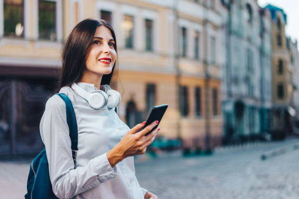 istock Business girl 1141487268