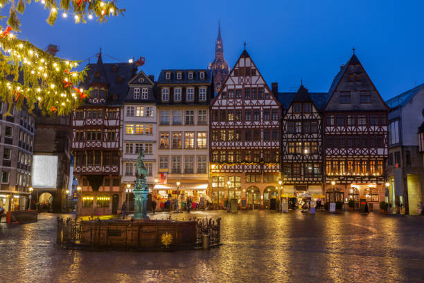 istock Romerberg in Frankfurt seen at night 1141518496