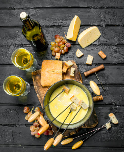 istock Delicious fondue cheese with white wine. 1141532787
