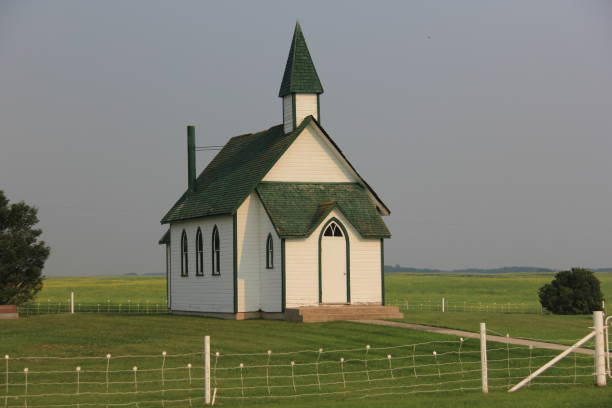 istock Tiny Church by Andrea Lawrence C 1020377 Saskatchewan 1141537869